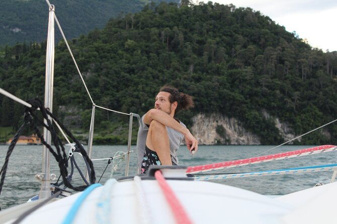 4-hour-catamaran-tour-on-lake-como