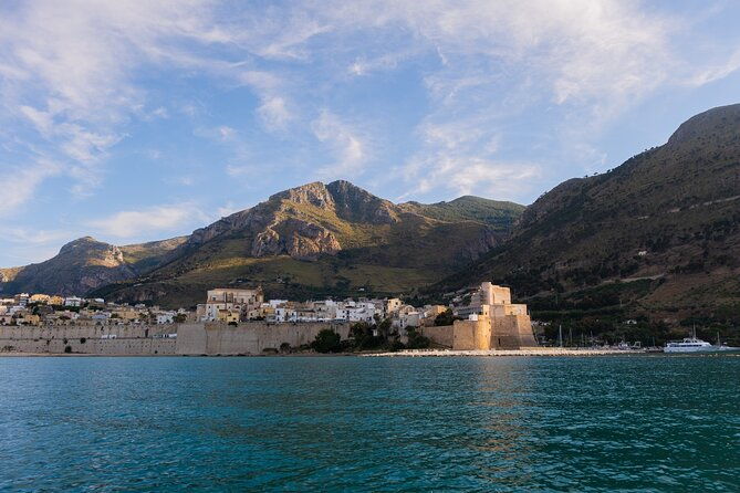 4-hour-private-boat-tour-of-castellammare-del-golfo