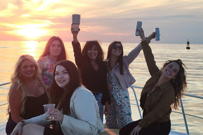 4-hours-happy-hour-cruise
