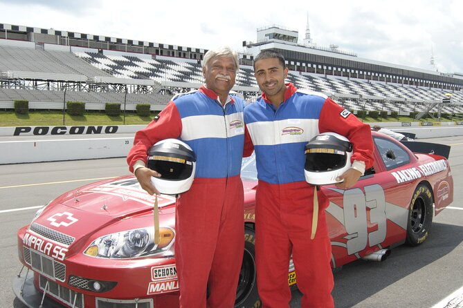 40-mile-stock-car-drive-experience-at-pocono-raceway