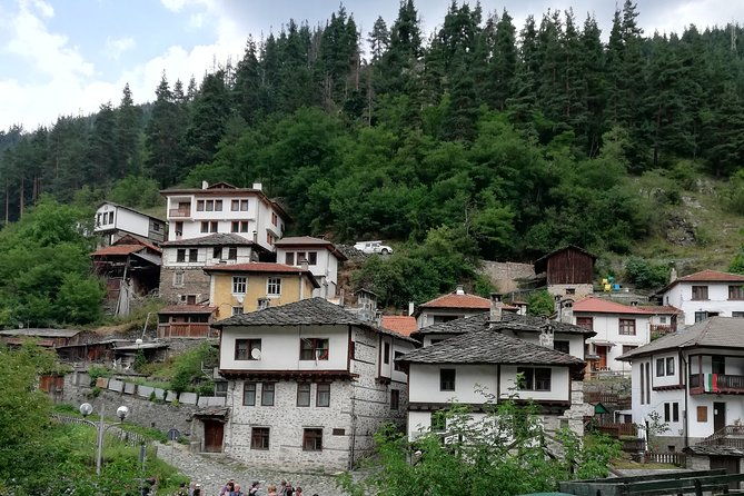 5-days-guided-motorcycle-tour-wine-nature-and-traditions