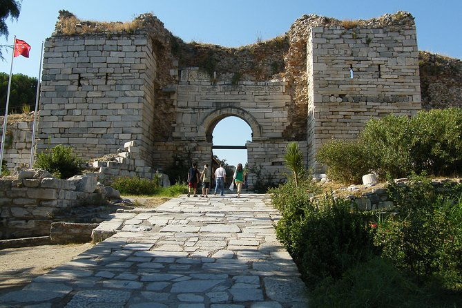 5-days-seven-churches-of-asia-minor-tour-smyrna-pergamon-thyatira-sardis