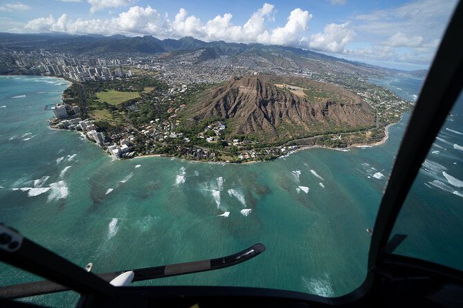 60-minutes-shared-helicopter-tour-in-honolulu
