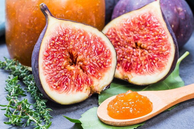 a-delightful-food-tour-of-the-unique-local-products-of-corfu