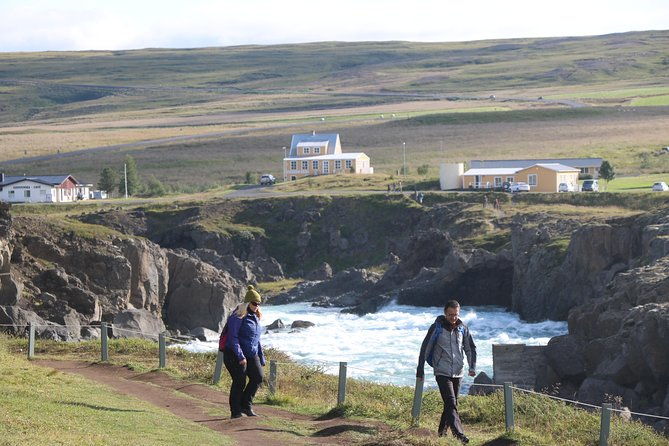 akureyri-north-iceland-waterfalls-and-nature-baths-small-group-tour