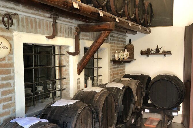 all-in-lamboferraribalsamicwine-parmigiano-privatetransport