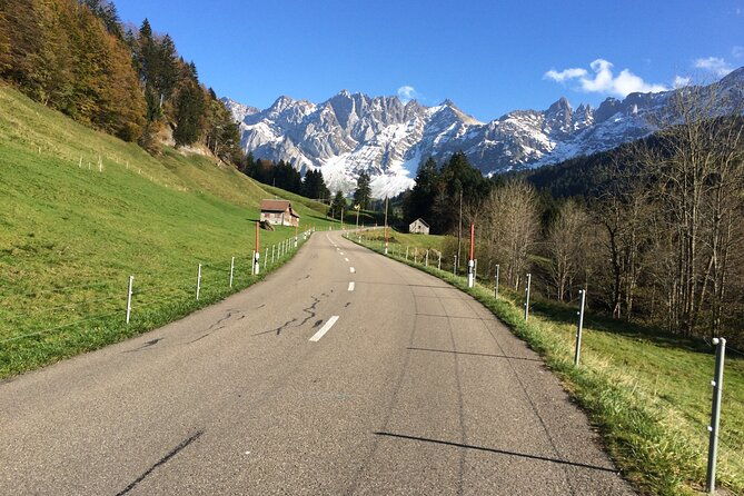 alpine-tour-across-switzerland