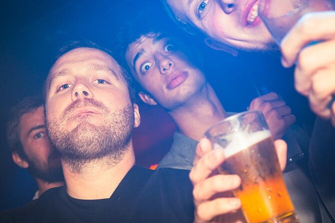 amsterdam-private-pub-crawl-in-the-city-center