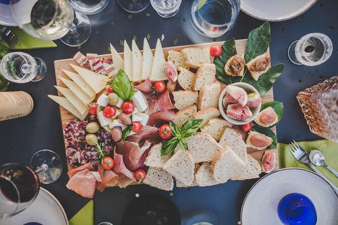 an-authentic-istrian-olive-oil-wine-local-food-experience-near-umag