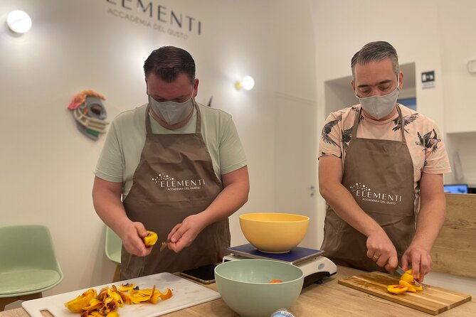 artisanal-ice-cream-pasta-course-in-castellana-caves