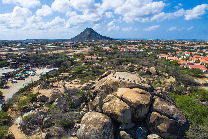 aruba-island-sightseeing-tour