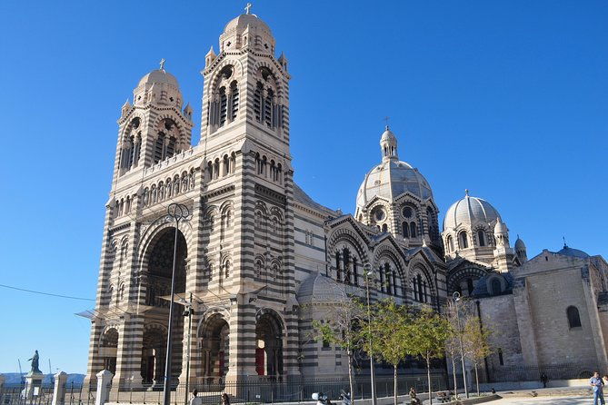 authentic-visit-of-marseille