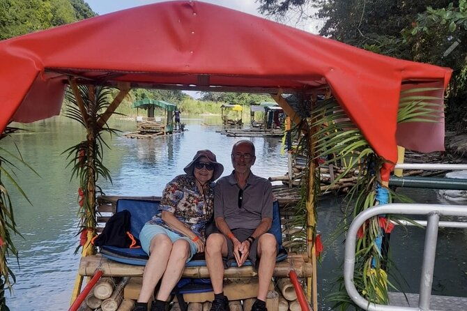 bamboo-rafting-and-horseback-riding-excursion-in-ochorios-jamaica
