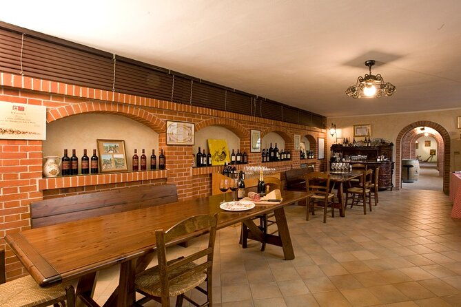 barbaresco-and-barolo-tasting-at-cantina-francone