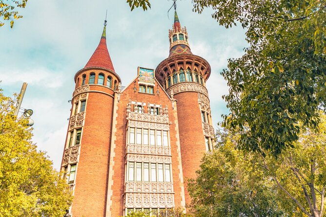 barcelona-scavenger-hunt-and-sights-self-guided-tour-4