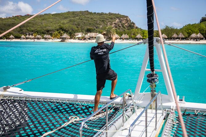 beach-trip-along-the-west-coast-of-curacao