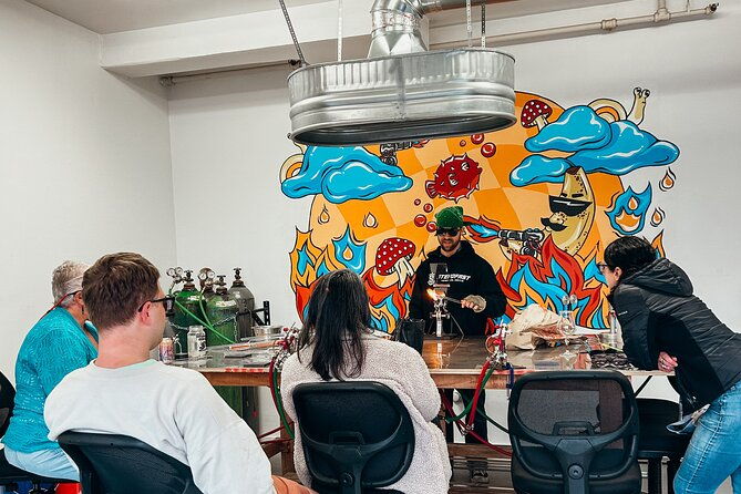 beginners-glass-blowing-lessons-in-portland-oregon