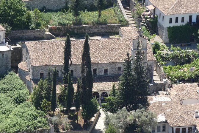 berat-cultural-tour-by-1001-albanian-adventures