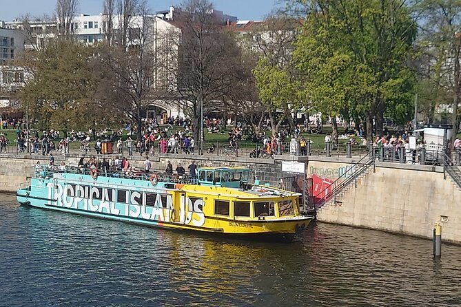berlin-east-side-tour-2-5-hour-cruise-with-commentary