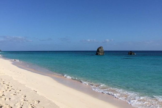 bermuda-gems-and-private-resort-beach-day-experience