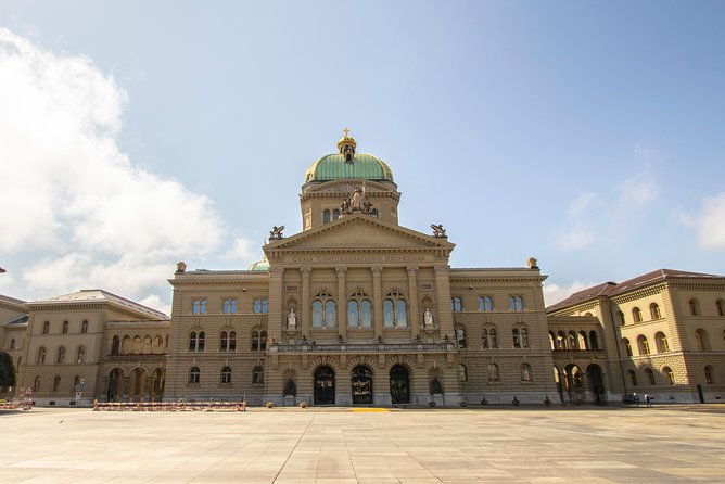 bern-highlights-small-group-walking-tour-with-a-local