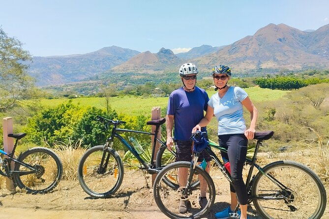 bike-descent-of-the-andes-from-cuenca