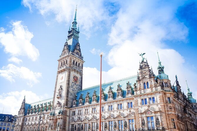 bike-tour-with-a-private-guide-hamburg-best-highlights