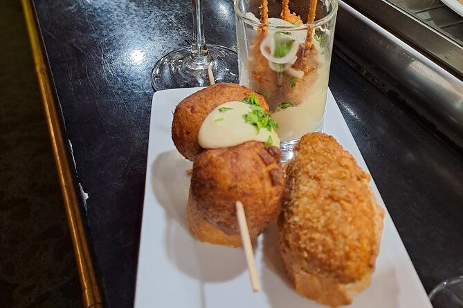 bilbao-food-tour-with-pintxos-drinks-with-a-local