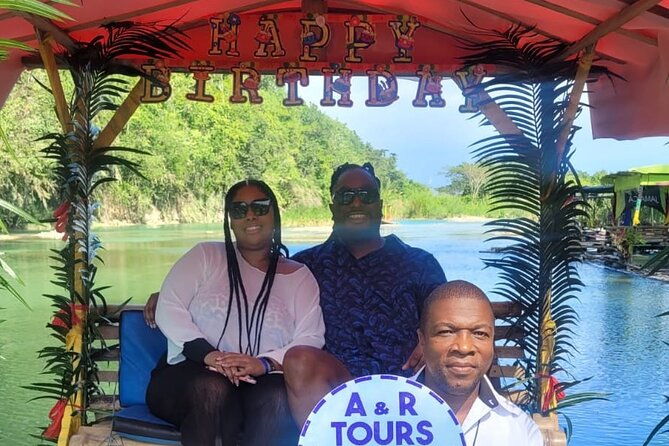 blue-hole-and-river-rafting-in-ocho-rios