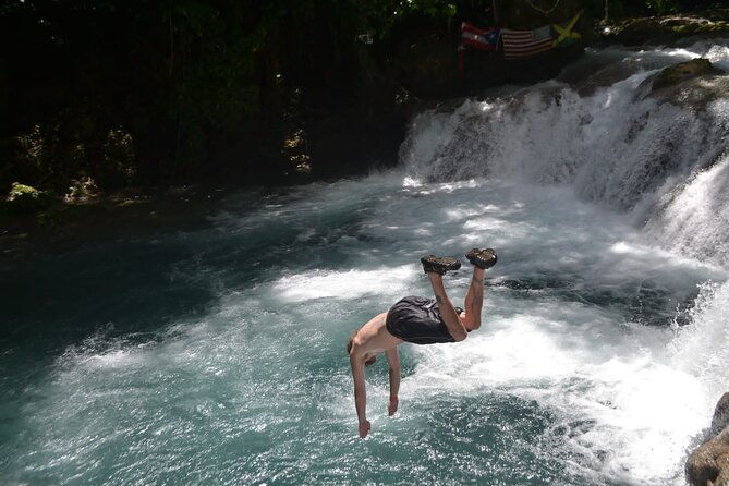 blue-hole-secret-waterfall-and-highlight-tour