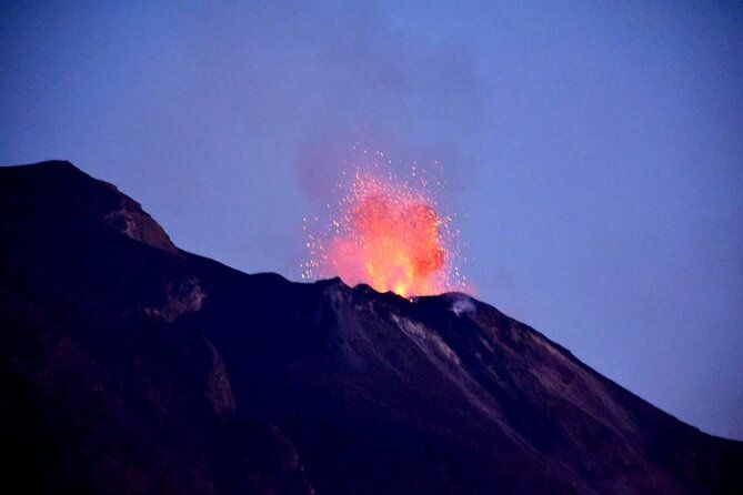 boat-tour-to-panarea-and-stromboli-from-lipari