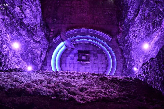 bogota-small-group-tour-zipaquira-salt-cathedral-with-pickup
