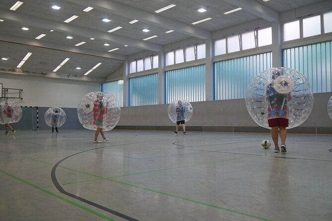bubble-soccer-in-the-center-of-hamburg-with-beer-champagne