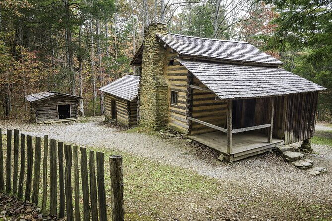 cades-cove-sightseeing-self-guided-driving-audio-tour