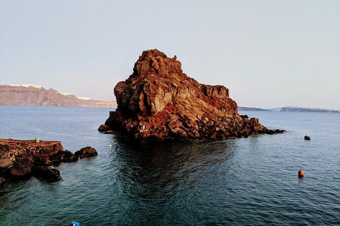 caldera-private-cruise-volcano-hike-2