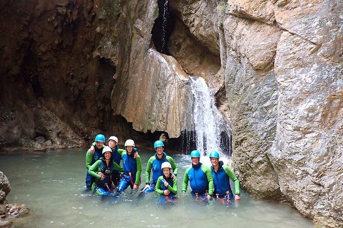 canyoning-summerrain-fullday-canyoning-tour-also-for-beginner