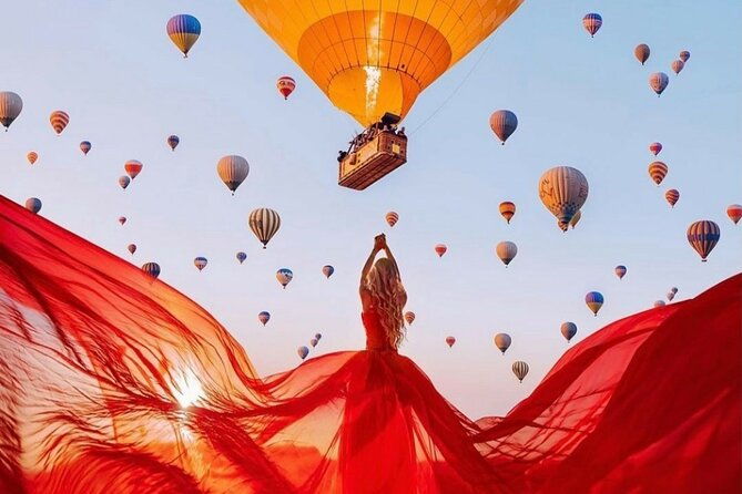 cappadocia-fantastic-hot-air-balloon-tour-champagne-breakfast