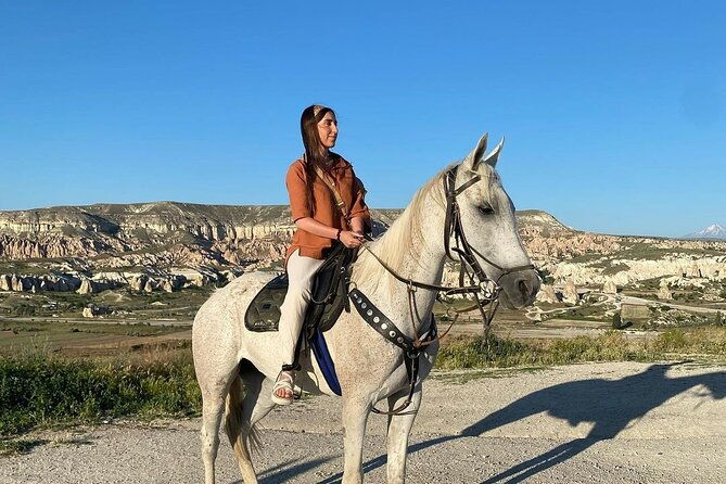 cappadocia-horse-riding-tour-sunset-sunrise-daytime