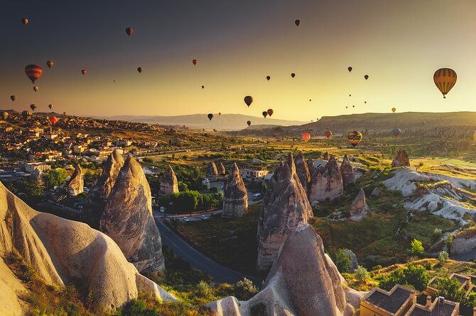 cappadocia-hot-air-balloon-with-small-group-city-tour