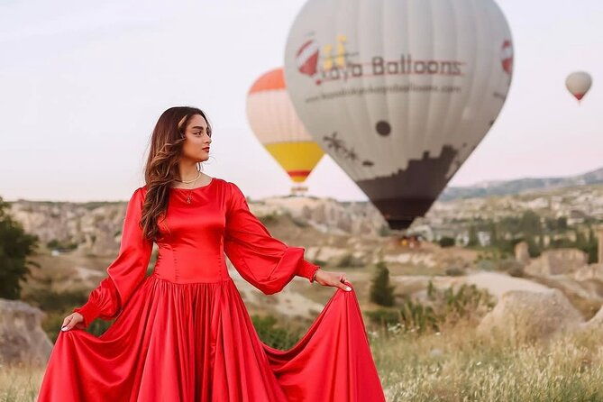 cappadocia-photoshoot-with-flying-dress-instagram-reels