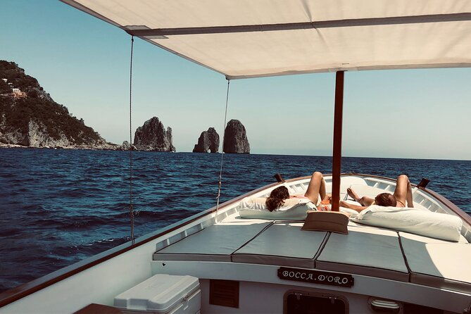 capri-boat-tour-in-4-hours-2
