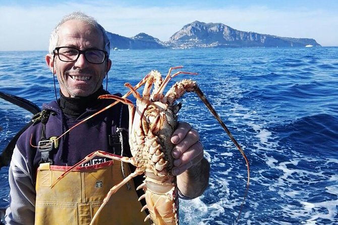 capri-fishing-excursion-with-snorkeling-and-lunch-from-sorrento