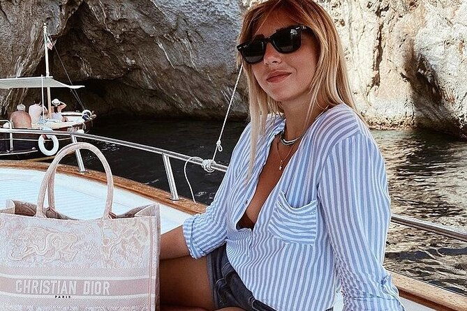 capri-magical-boat-tour-for-an-unforgettable-3-hour-experience-2