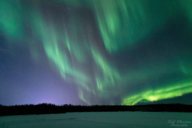 capturing-the-ethereal-beauty-northern-lights-photo-workshop