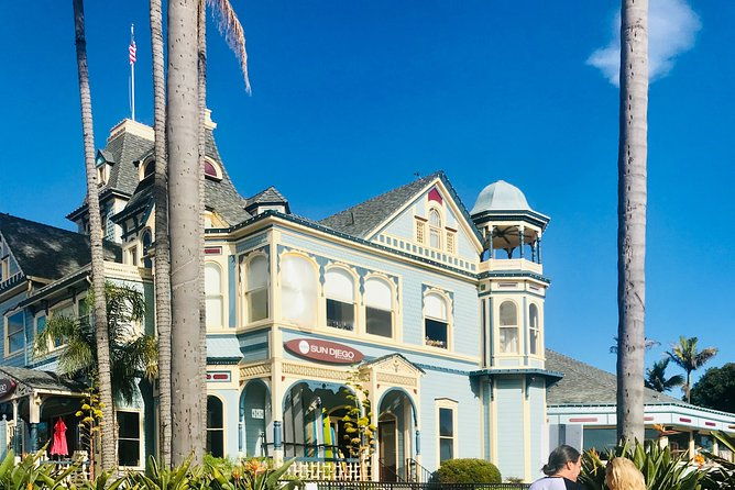 carlsbad-village-team-trivia-hunt-new-mobile-app