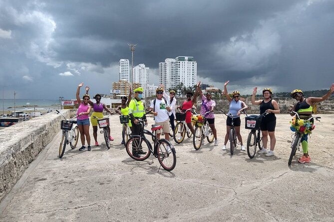 cartagena-historical-cultural-and-graffiti-bike-tour