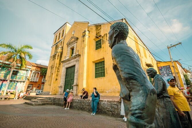 cartagena-streets-and-appointments-tour