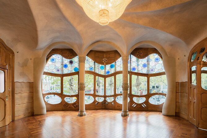 casa-batllo-first-access-vip-tour-with-chocolate-breakfast