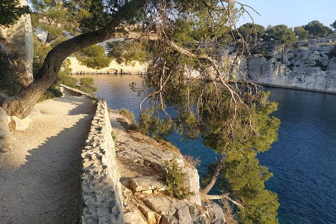 cassis-hike-port-miou-port-pin-en-vau-2