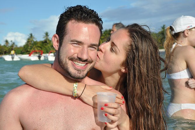 catamaran-booze-cruise-snorkeling-punta-cana-coast-view